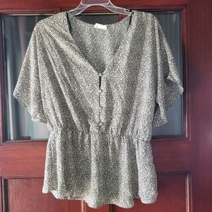 Sienna Sky light flowy cinch waist peplum blouse